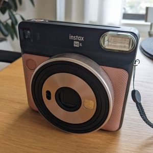 ✨Fujifilm Instax Square SQ6 - Instant Film Camera - Blush Gold, Excellent ✨